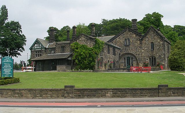 Abbey_House_Museum_-_Abbey_Road,_Kirkstall_-_geograph.org.uk_-_460081