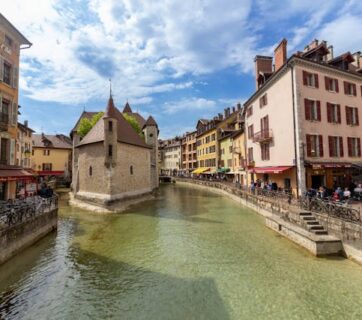 things to do in annecy